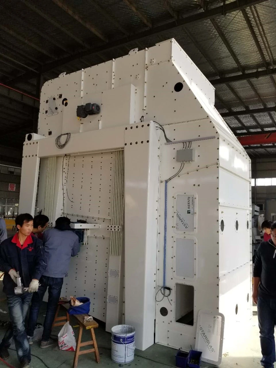 Máquina de limpeza combinada